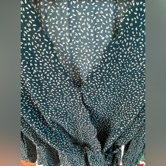 Nine Britton Cavanna Faux Wrap Blouse Stitch Fix - Picture 5 of 8